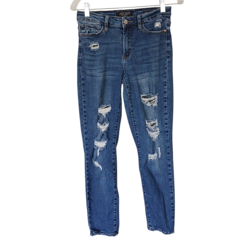 Judy Blue Boyfriend Fit Dark Blue Distressed Ankle Jeans Size 3 / 26